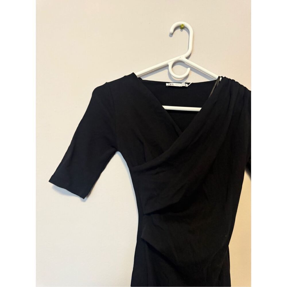 ZARA BLACK Drape Short Sleeve Long Dress Fit To Body Size small NWOT - Picture 3 of 4